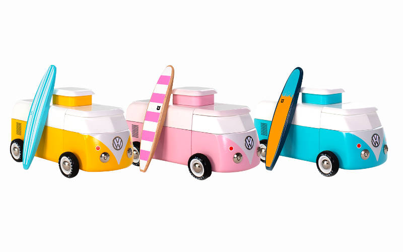 Candylab Toys VW Beach Bus 3er Set bestehend aus Sunset Gelb, Pink und Ocean Blau | Volkswagen Holzautos