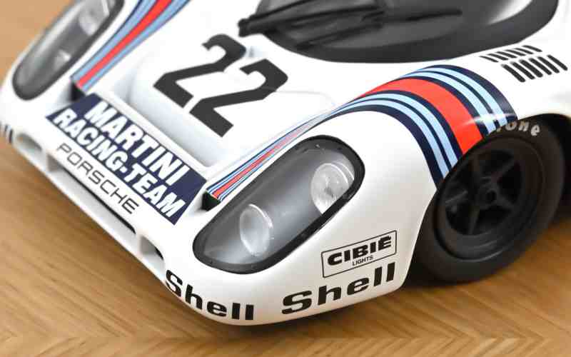 NOREV Martini Racing Porsche 917 in weiß | Modellauto im Maßstab 1:18